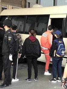 跑男路透吃瓜,明星们幕后“吃瓜”瞬间大揭秘